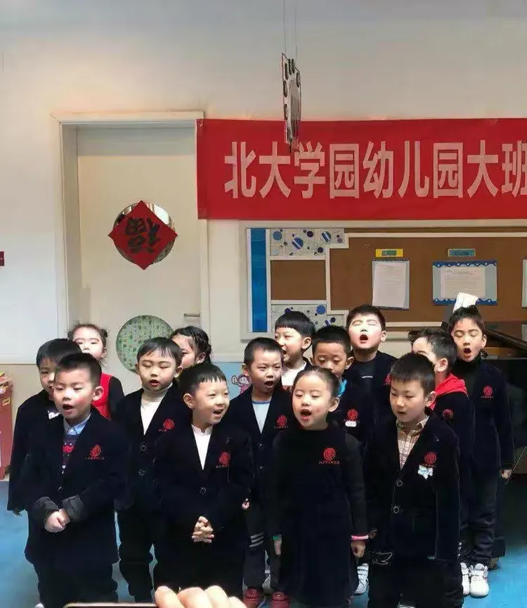 西安市雁塔区恒大城幼儿园大班钢琴汇报音乐会