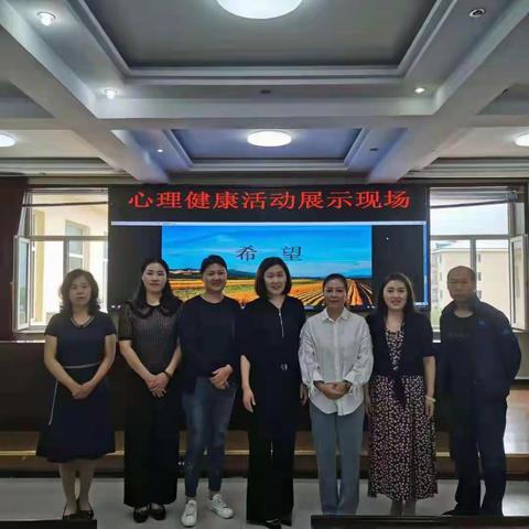 方正三小德育实践活动课  展示活动纪实