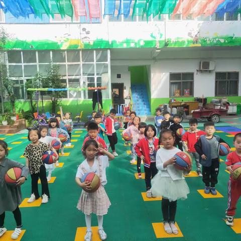 小神童幼儿园中一班欢乐学习时光