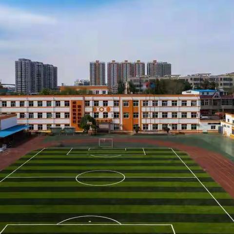 言传身教促成长  青蓝携手铸辉煌——第八小学开展师徒结对活动