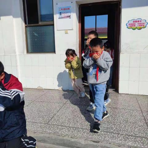 消防零距离 安全伴我行