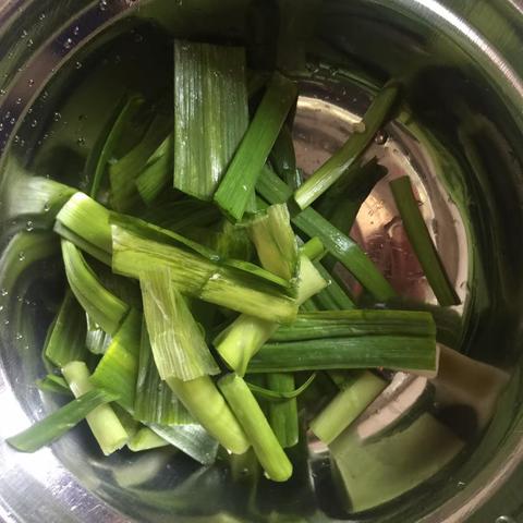 六5⃣️班 符永骏的拿手好菜《肉丝炒面》