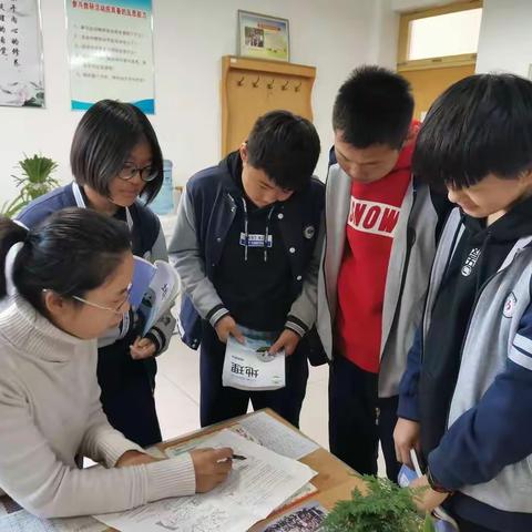 坚守岗位不放松，立德树人铸师魂-----世纪初中红烛先锋人物之陈芝艳老师