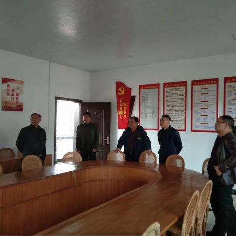 指导促教学，聚力谋质量———县教研室领导到宁都五中调研指导教学常规工作