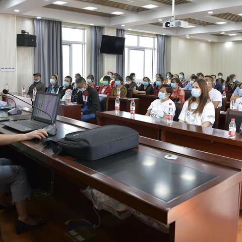 “喜迎二十大，乡村美如画”