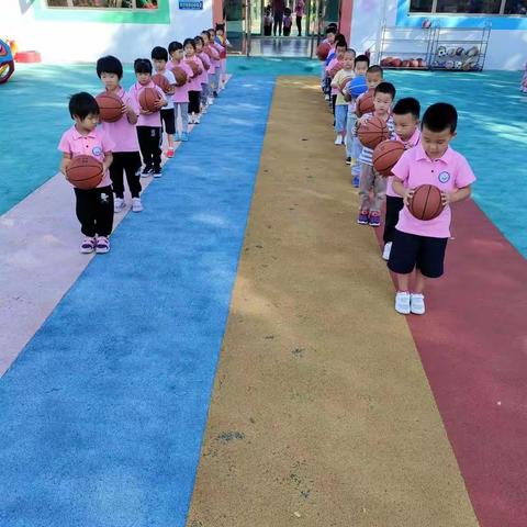 小务幼儿园中2班九月份教学美篇🌹🌹