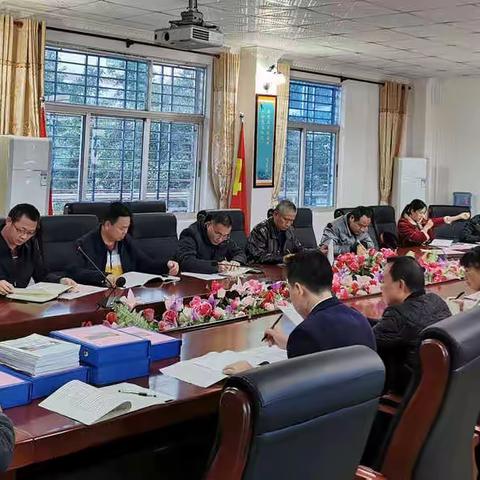“开学伊始，教研先行”——市三中教研活动纪实