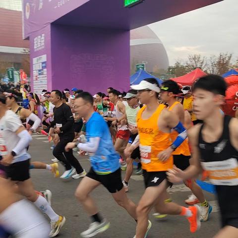 2025，淮南马拉松激情开跑