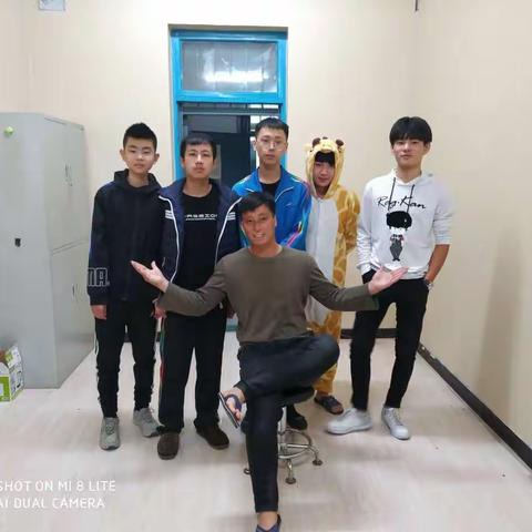 我和我寝室的孩子们