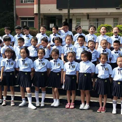 快乐体验，一起成长――柳钢第二幼儿园学前一班走进雀儿山路第二小学