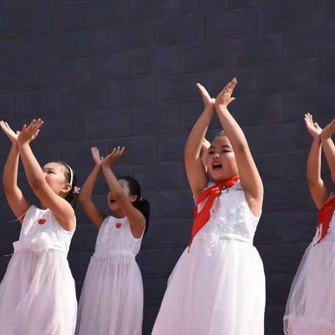 庆祝杨楼联小校园艺术节暨庆国庆文艺汇演圆满结束！