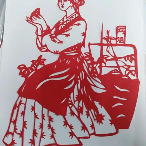 一把刻刀，一张红纸，一个世界——沛县汉城国际学校六年级剪纸