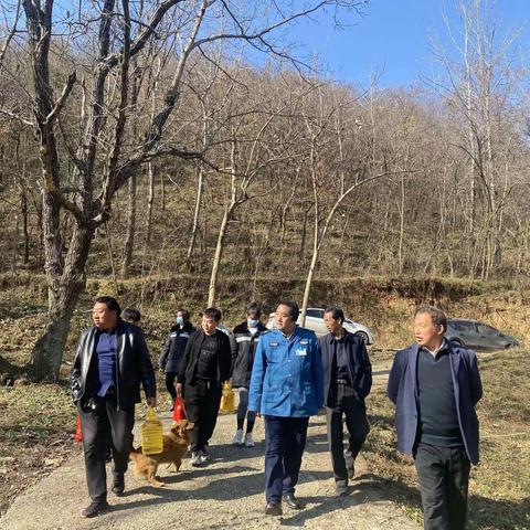 “九个一”大走访        赵村镇卫生院开展“大排查大整改”走村入户“送温暖”慰问困难群众