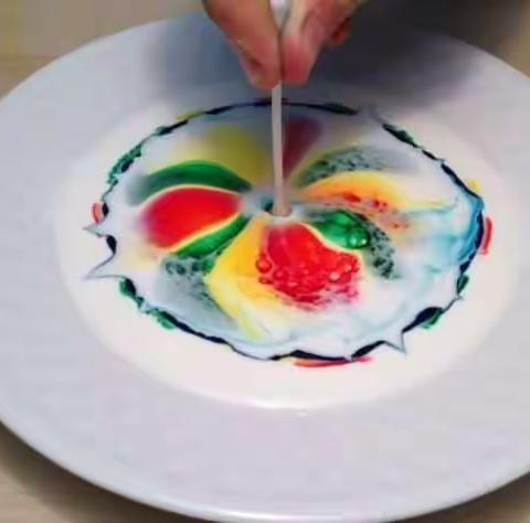 【玩转科学】第三期-经开一校红领巾少年科学院之“少年画家”初养成