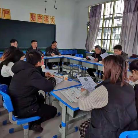 【教研动态】以研促教，共同成长――永安市槐南中心小学开展数学教研活动