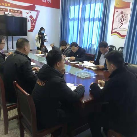 汝阳县人大常委会主任赵改新一行到科工局调研指导工作