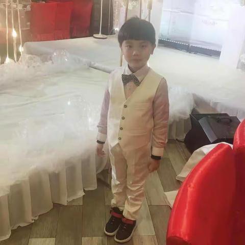 东方红小学许哲彦2019年寒假生活