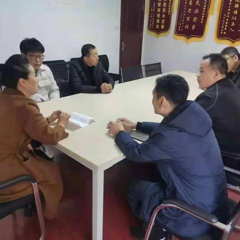 北园街道黄桥社区召开"扫黑除恶"宣传月，反诈APP安装工作会议