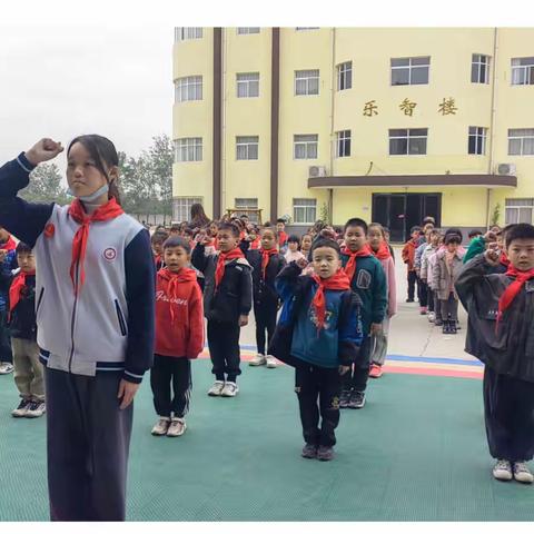 喜迎二十大，争做好队员——朝阳镇第三中心小学新队员入队仪式