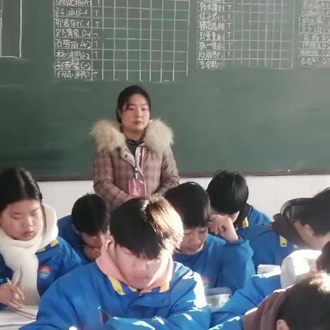 [家校联动  协同共育]嵩县思源家委会代表参与学校管理活动