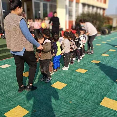 黄堰幼儿园秋季运动会