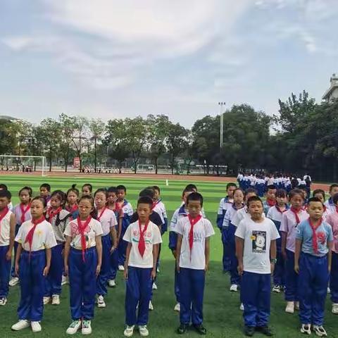 【开学季|军训】少年当磨砺 筑梦向未来——贺兰一小九小校区三（1）和四（1）中队开展国防教育主题军训活动