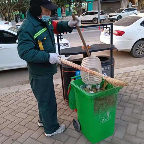 【临潼住建】疫情防控不松懈，绿化保洁不停歇