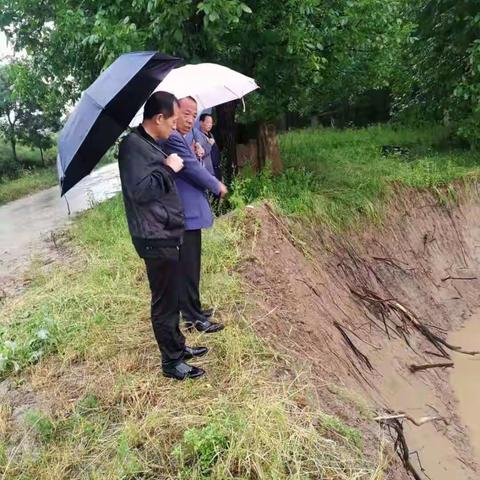 旬邑县湫坡头镇纪委“四查四看”助推防汛工作落实落细