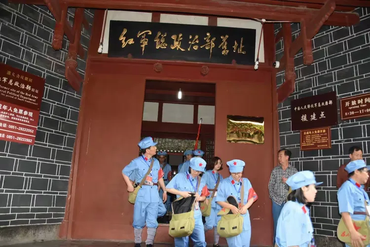 传承红军精神（二）