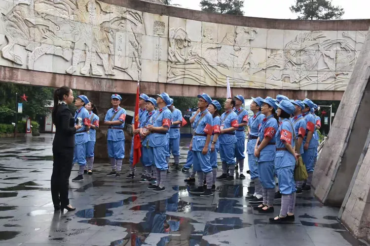 传承红军精神（二）