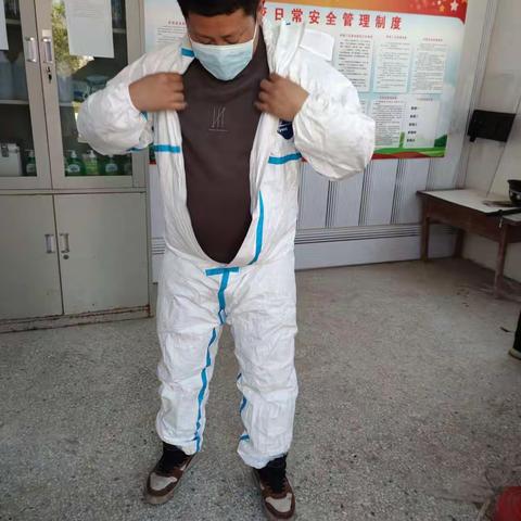 酂城镇卞庄小学疫情防控演练