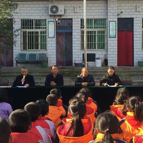 为了明天，奋力前行