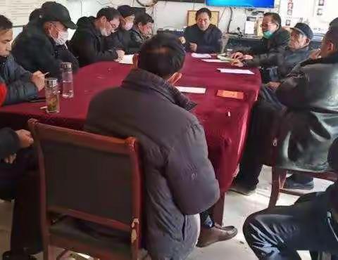 群防群控   共克时艰