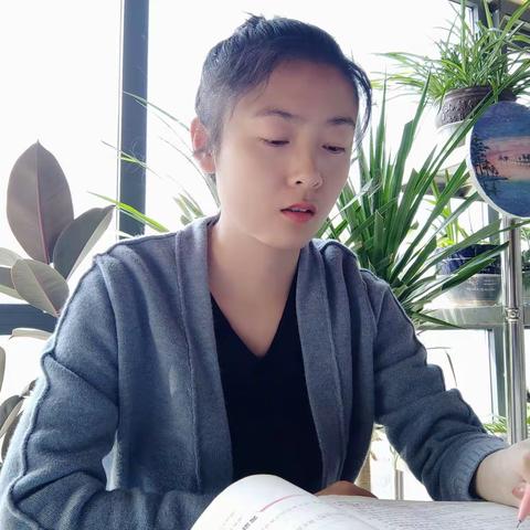 疫情中龙门口小学教师在行动——四年级焦星月老师介绍