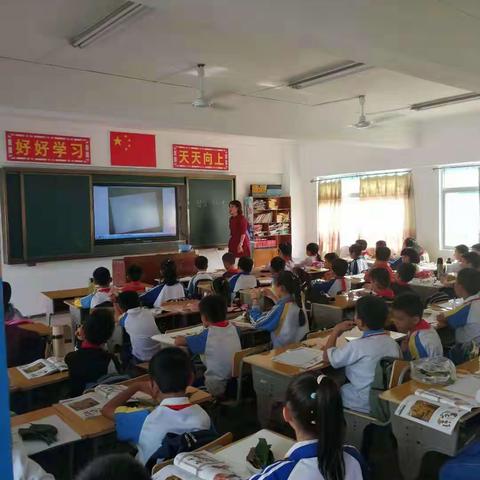 那大第五小学——美术手工制作课