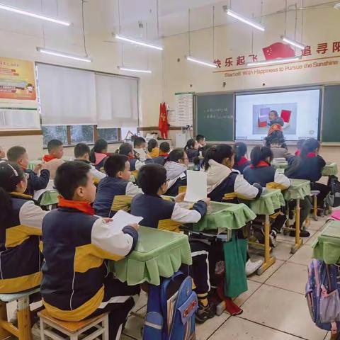 「家长进课堂，携手共成长」劳动篇-空港新城小学413班《简易垃圾盒》