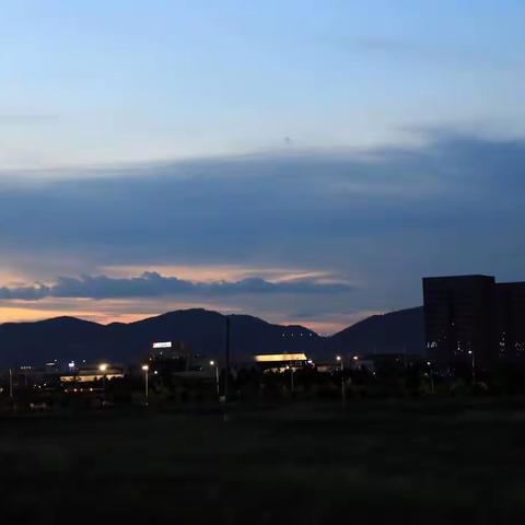 爨城