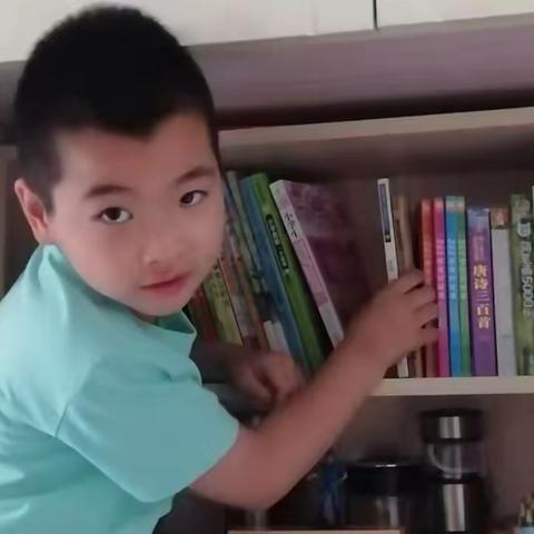 “喜迎二十大，争做红色小先锋”――整理收纳小达人