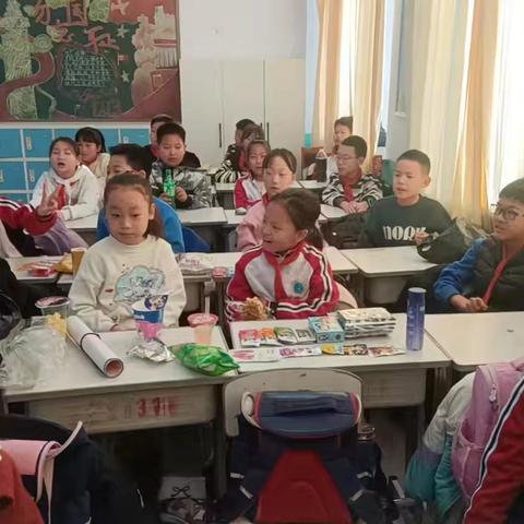 珲春六小四年3班——欢乐迎新春 童心共成长