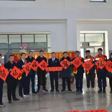 长春车务段关工委五老、青工志愿者联手开展“我为春运做贡献志愿者服务”活动剪影