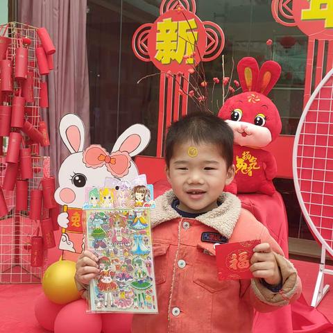 富华幼儿园小三班2月精彩瞬间