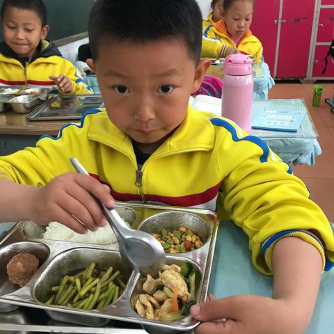 午餐时间