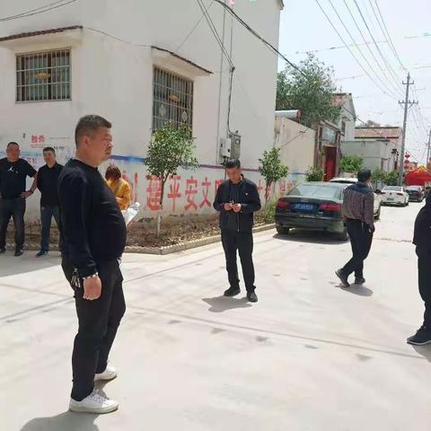 赵岗镇胡庄村为公益性岗位发放福利