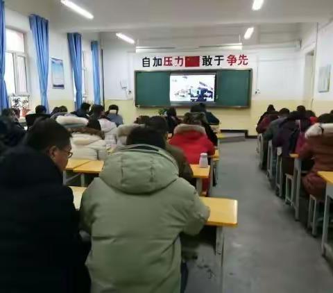 走中国特色社会主义道路，圆祖国伟大复兴梦！