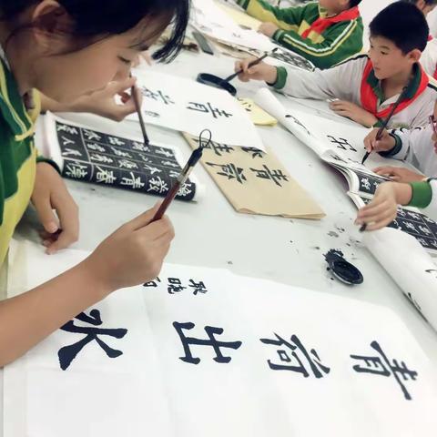 润墨无声静而生慧—铜谷小学毛笔书法社团