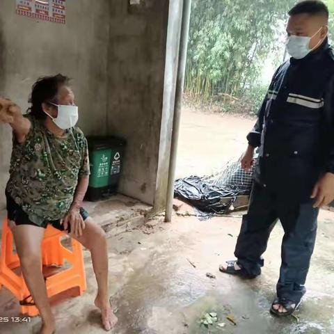 文罗镇开展重点人群防汛巡查工作