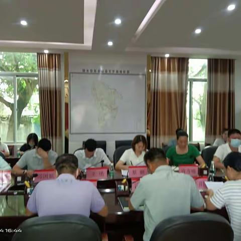 文罗镇未成年人保护工作“两法一规”检查工作座谈会