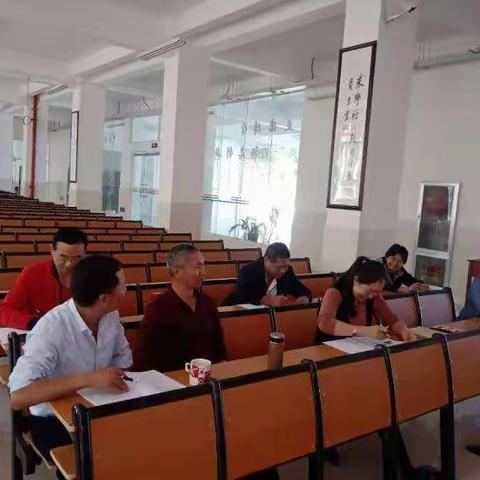 曲硐中学数学教研组公开课活动