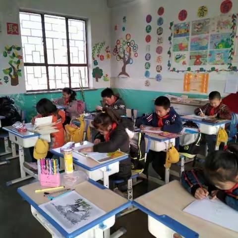 马峡镇赵庄小学四年级绘本制作