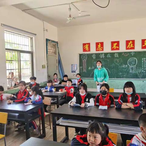 “双减”趣阅读，做书香少年——记南岩中心小学四月励志诗词活动